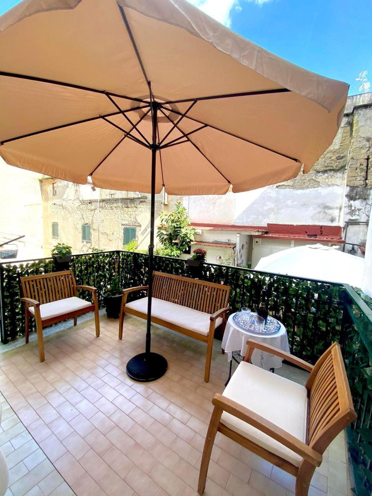 Castellano Apartment Napels Buitenkant foto