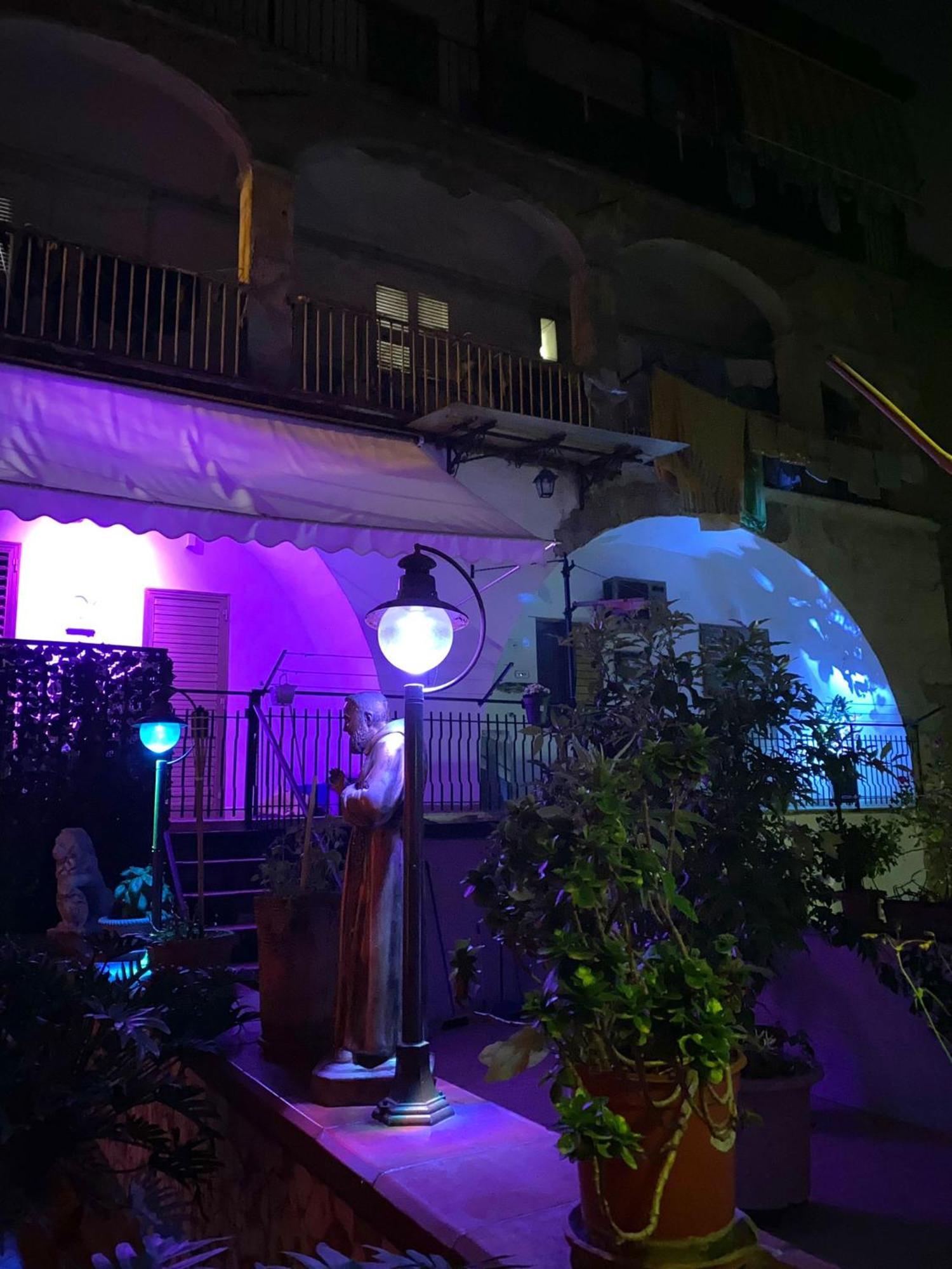 Castellano Apartment Napels Buitenkant foto