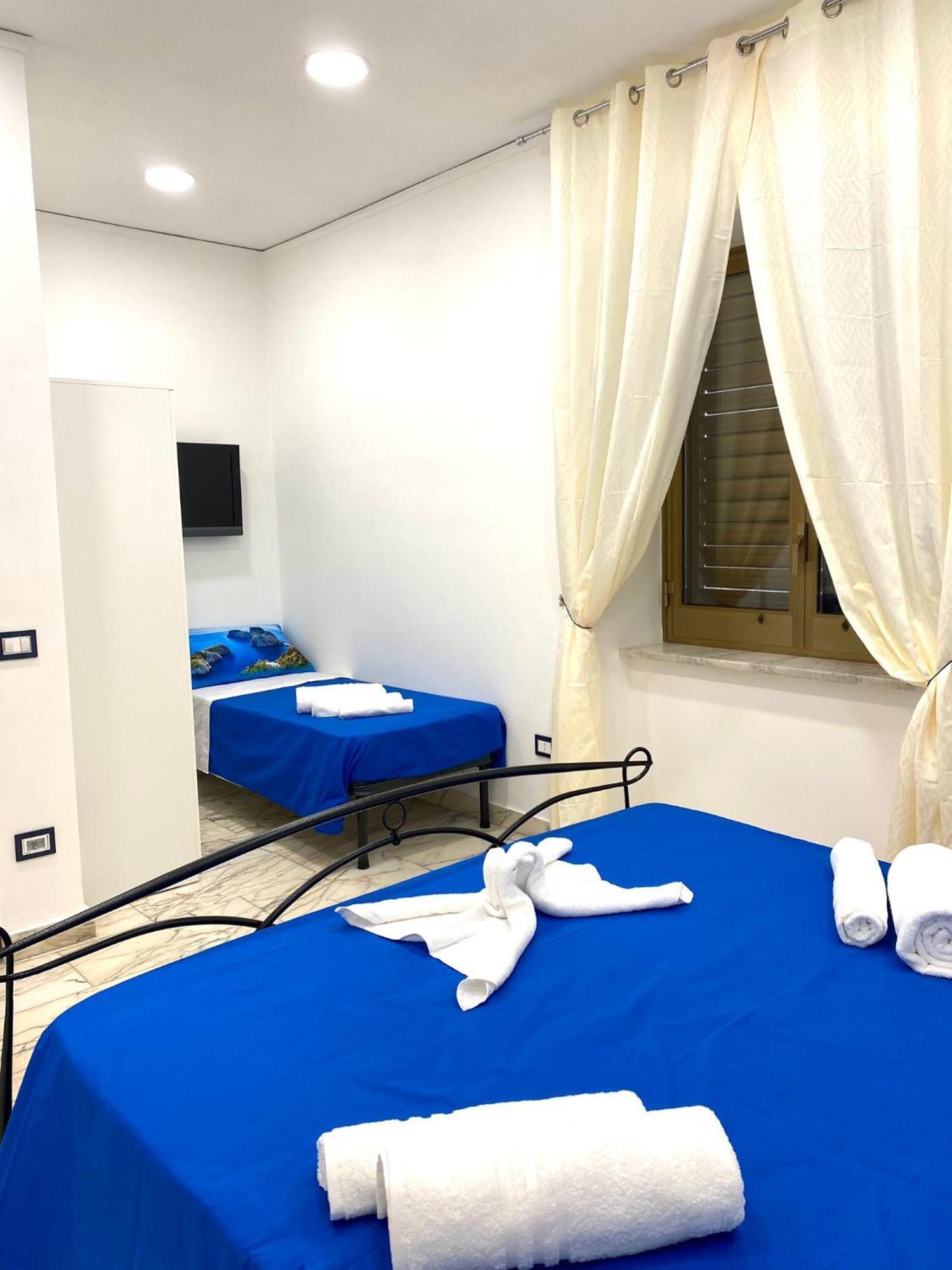 Castellano Apartment Napels Buitenkant foto