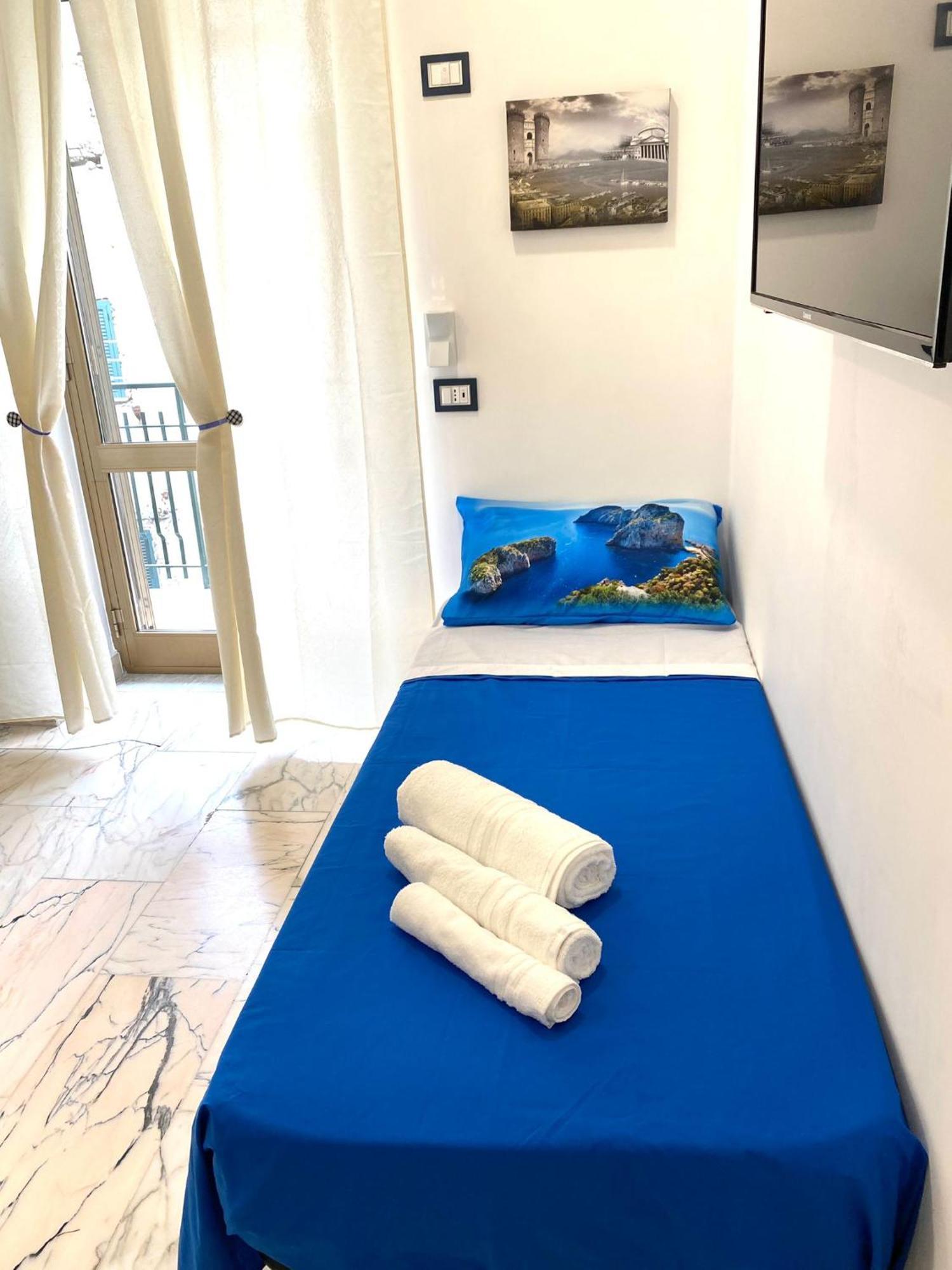 Castellano Apartment Napels Buitenkant foto