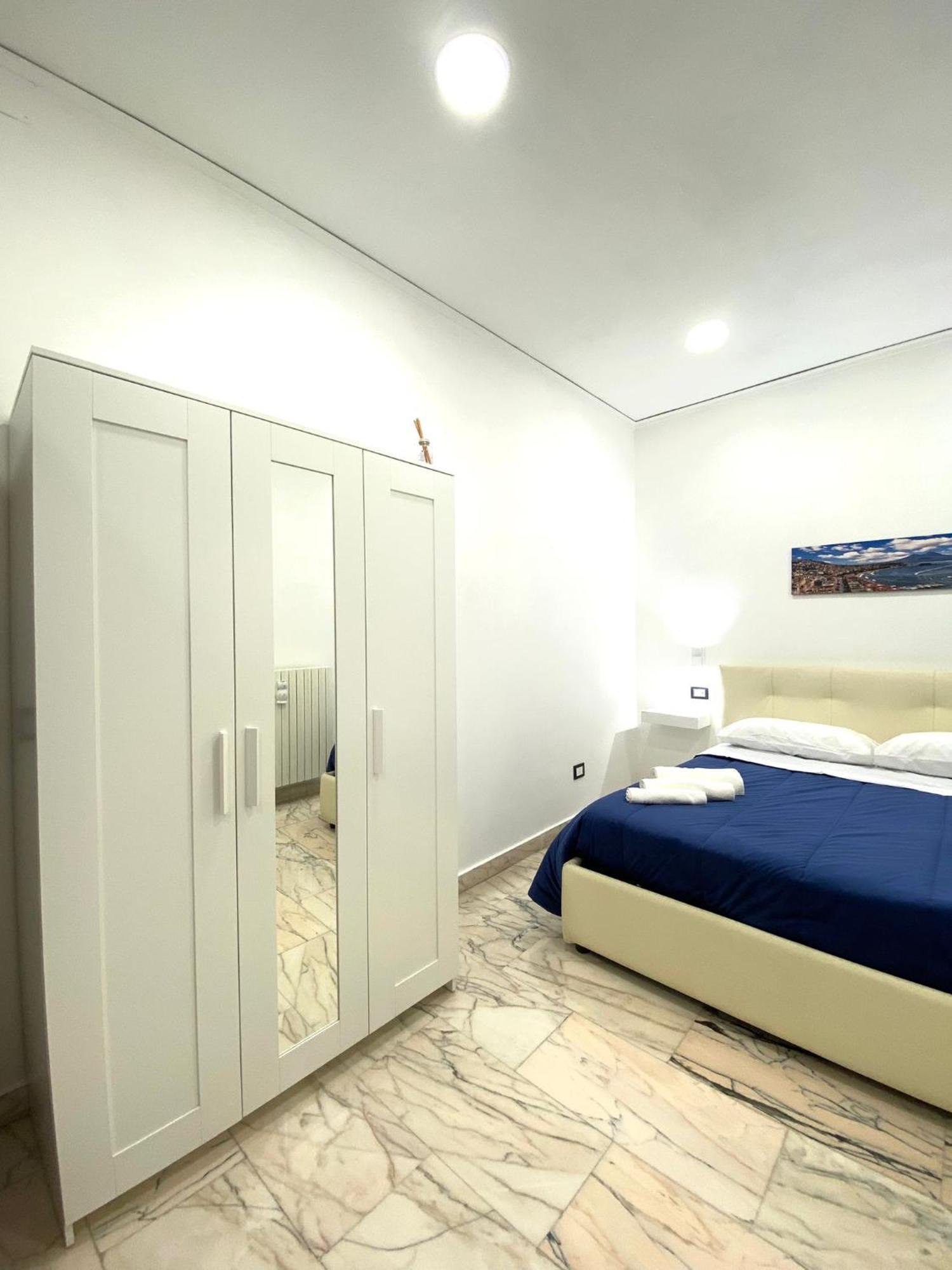 Castellano Apartment Napels Buitenkant foto